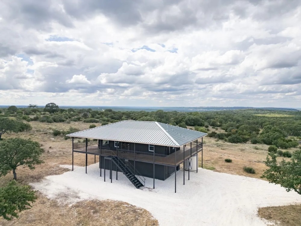Colorado River Retreat - 25 acres and House featured image