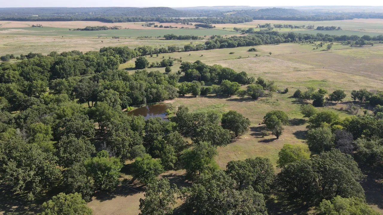 COUNTRY FARM HOME ON 160 ACRES IN CHAUTAUQUA COUNTY Hunting Land