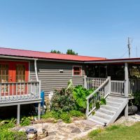 20 - Acres Mobile Home Horse Barn Pond Creek Pasture Batesville Arkansas images 3