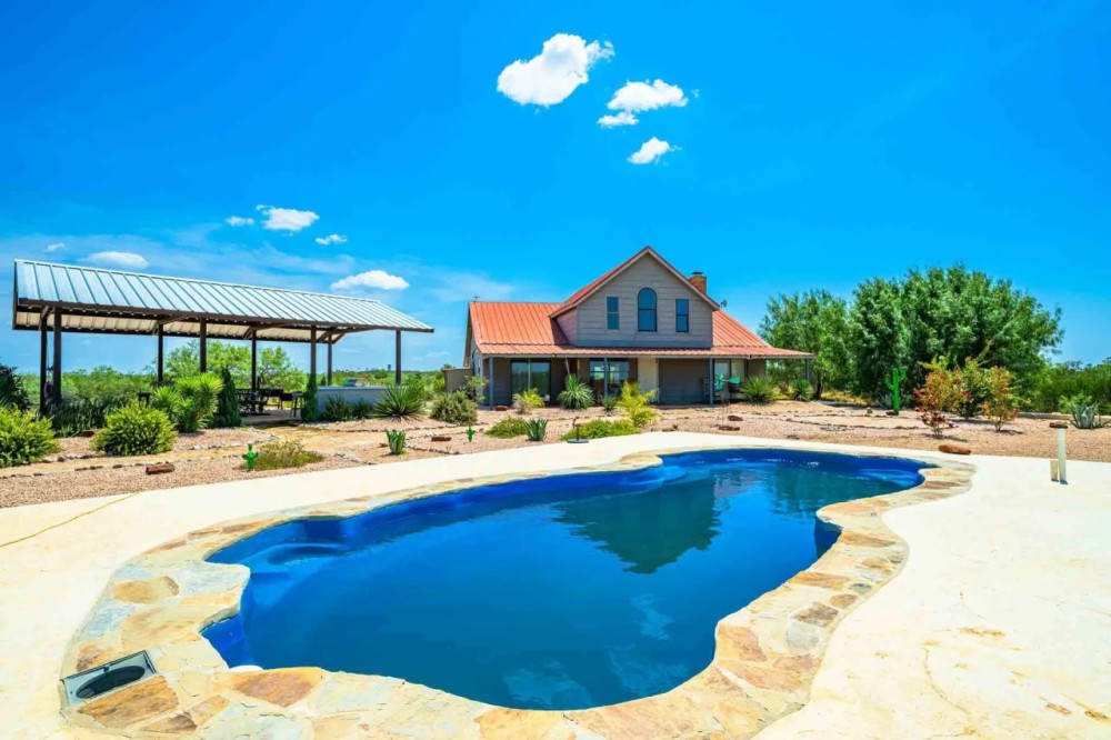Frio County Rancho Cinco R E of Pearsall featured image