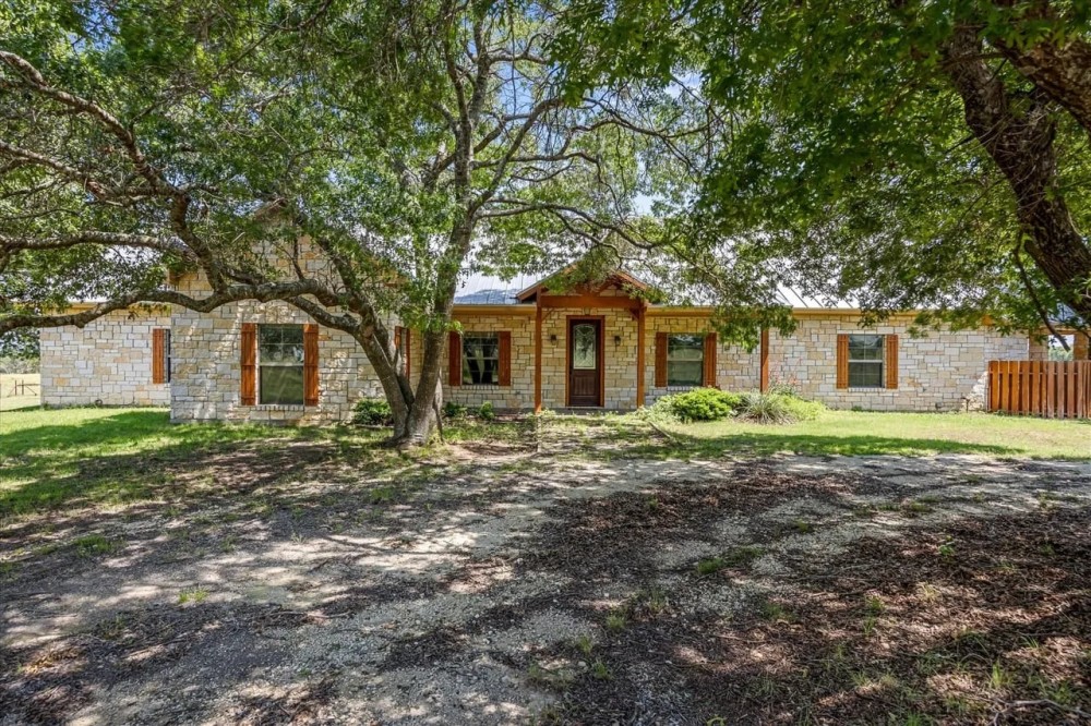Cage Ranch 242 Acres featured image