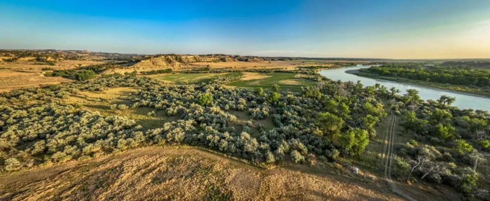 River Hunt Retreat featured image
