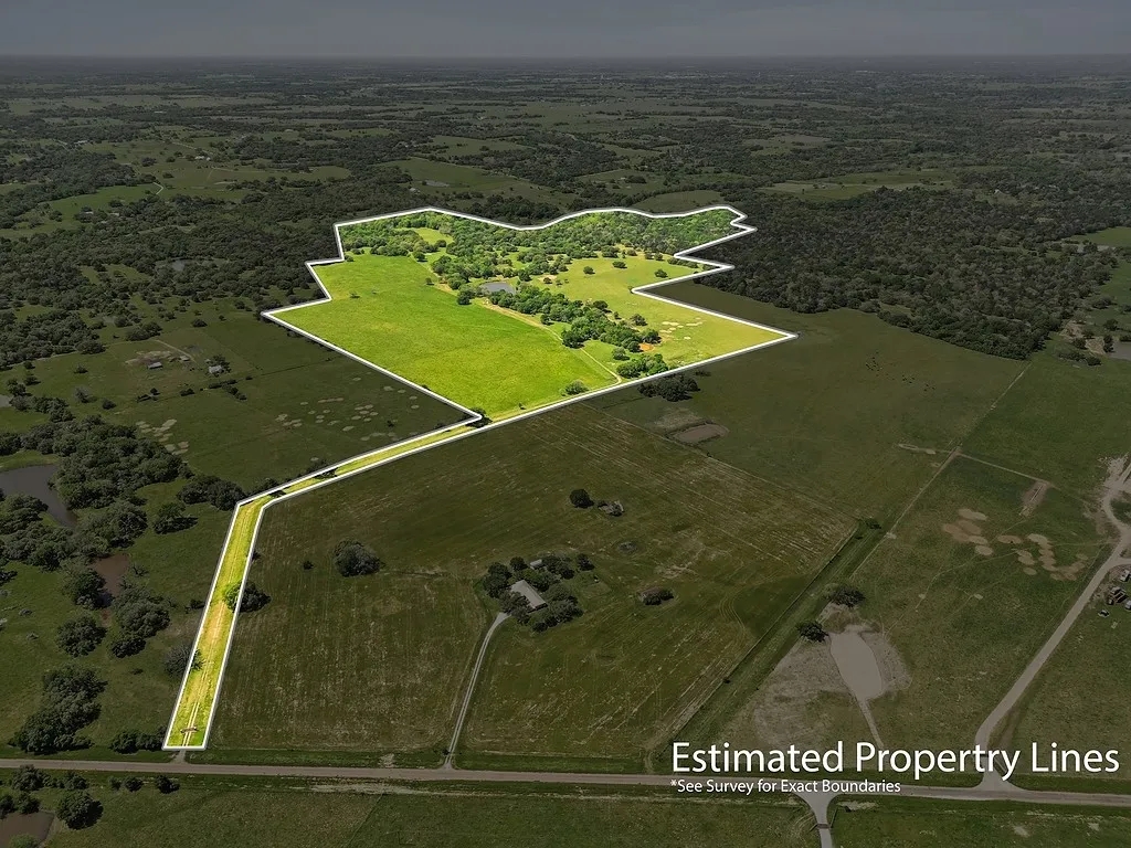 135 acres CR 221 Weimar TX Colorado County Hunting Land for Sale
