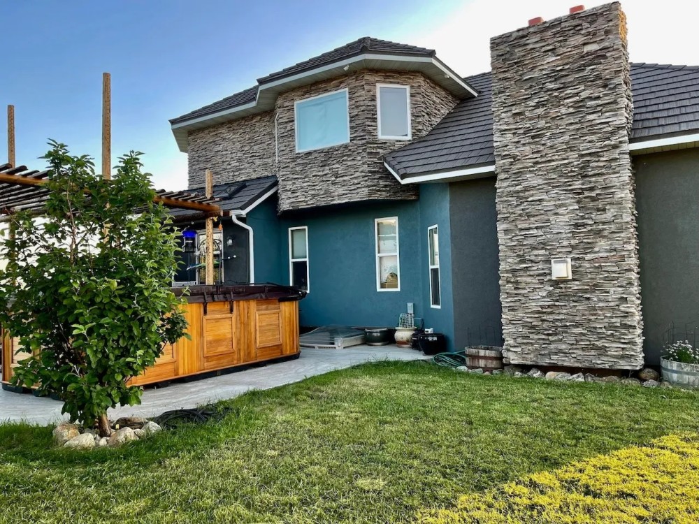 Saddle Butte Estates featured image