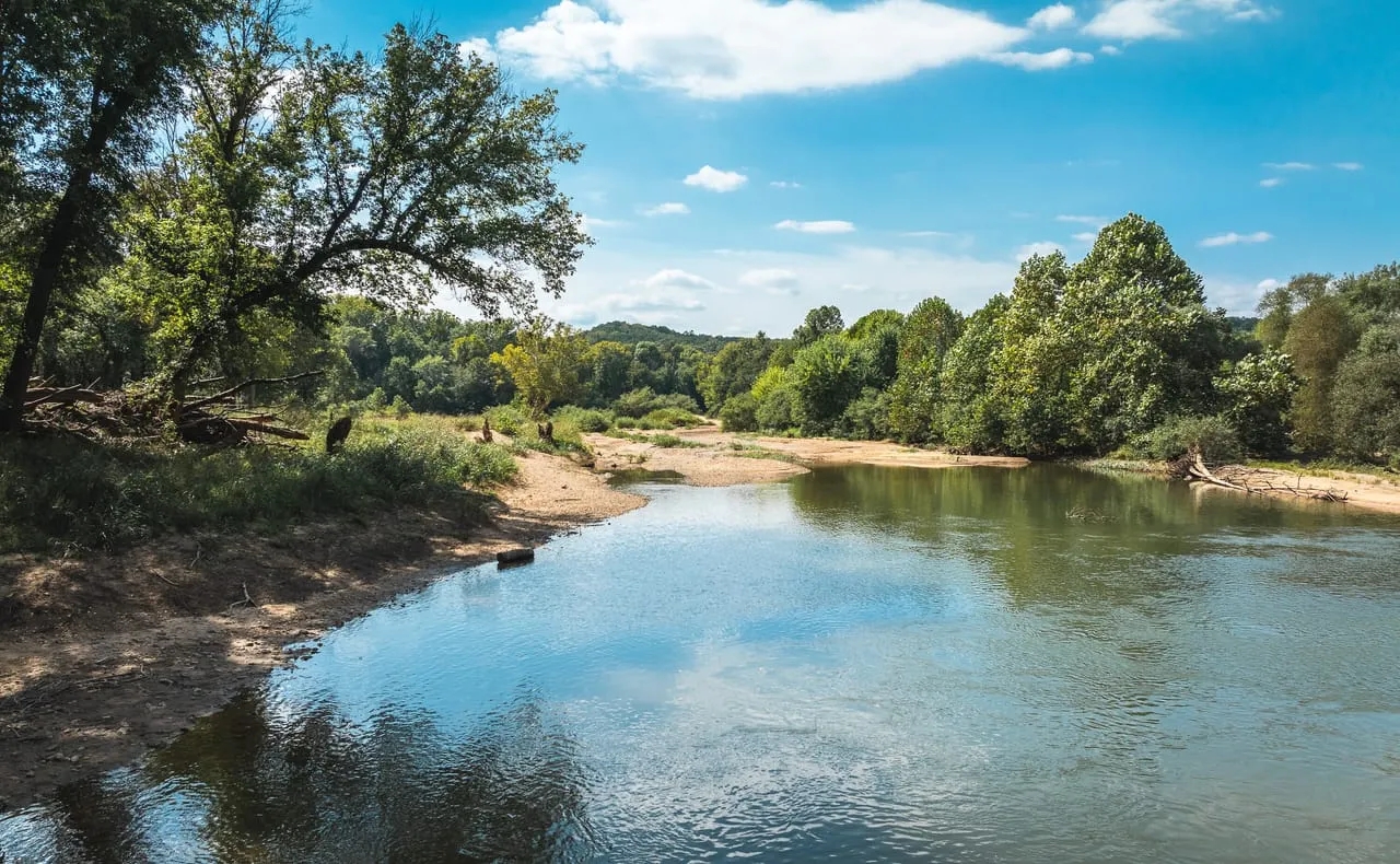 The River s Edge Hunting Land for Sale