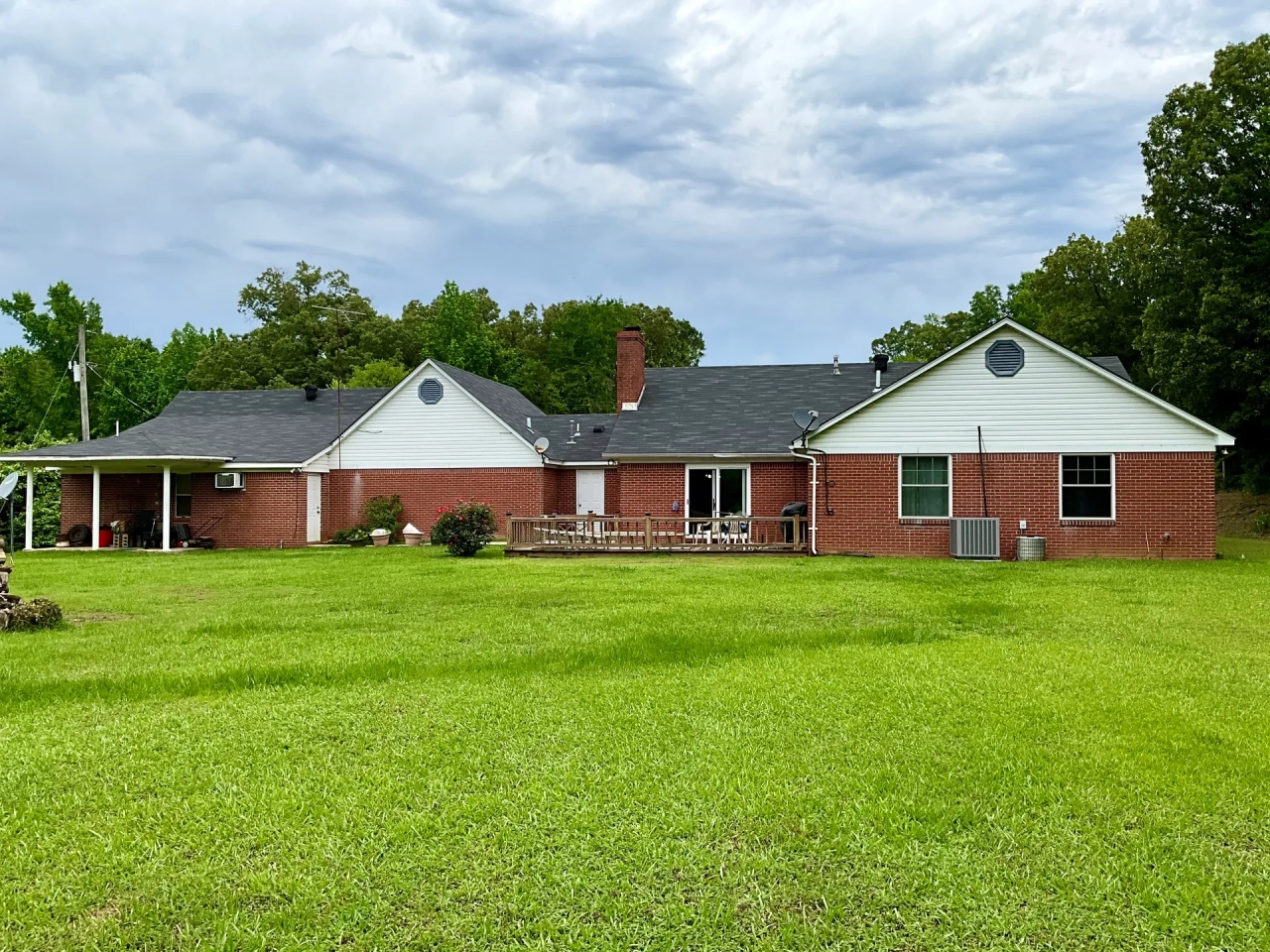 96 Acres with a Home in Holmes County MS Hunting Land for Sale