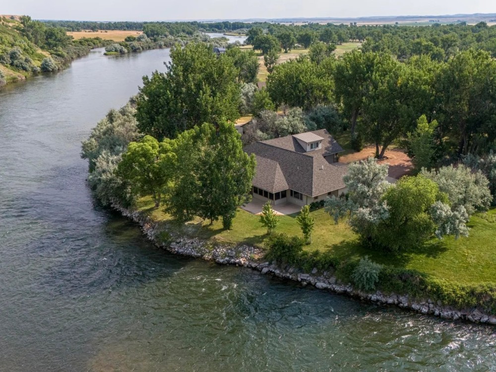 Rainbow Point on the Bighorn River featured image