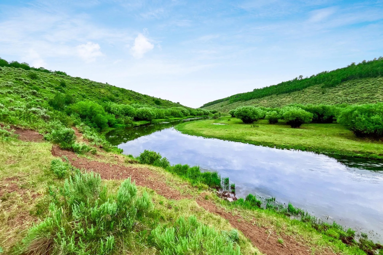 Poverty Ridge Ranch Hunting Land for Sale