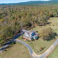 Working Cattle Ranch in Mena Arkansas
