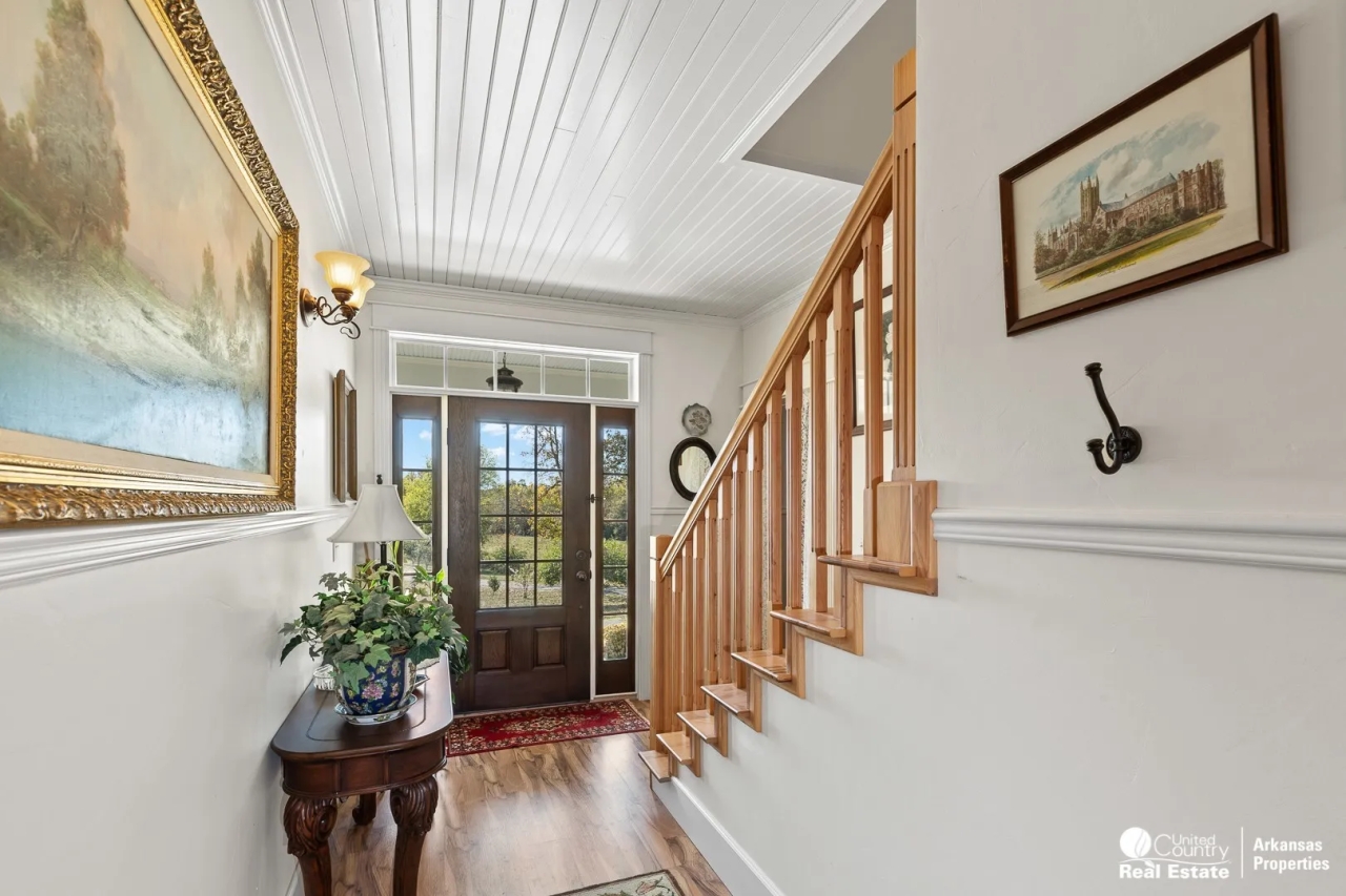 Working Cattle Ranch in Mena Arkansas Hunting Land for Sale