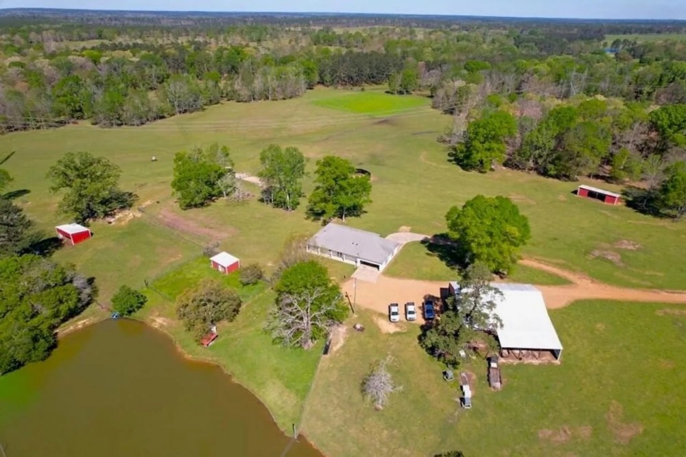 192 Acres of Land with 3 BR Hunting Lodge featured image