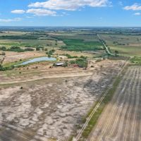 Rural Charm Near Floresville 20.66 Acres in Poth School District