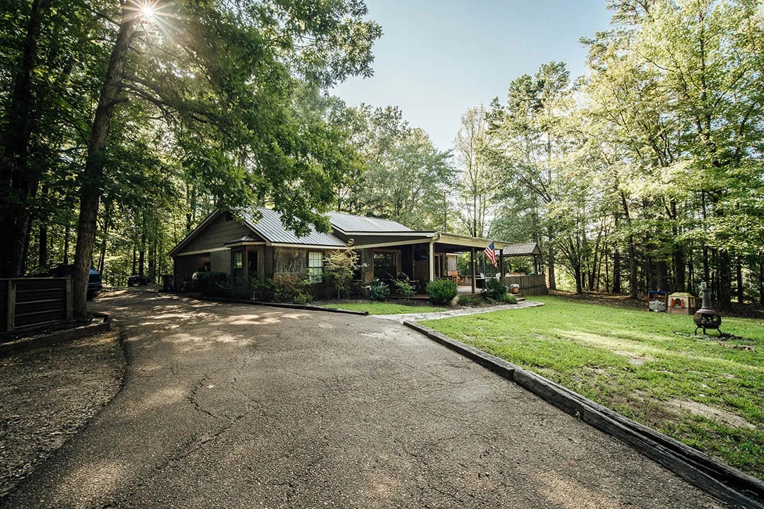 46 Acres with a Home in Lafayette County MS Hunting Land for Sale