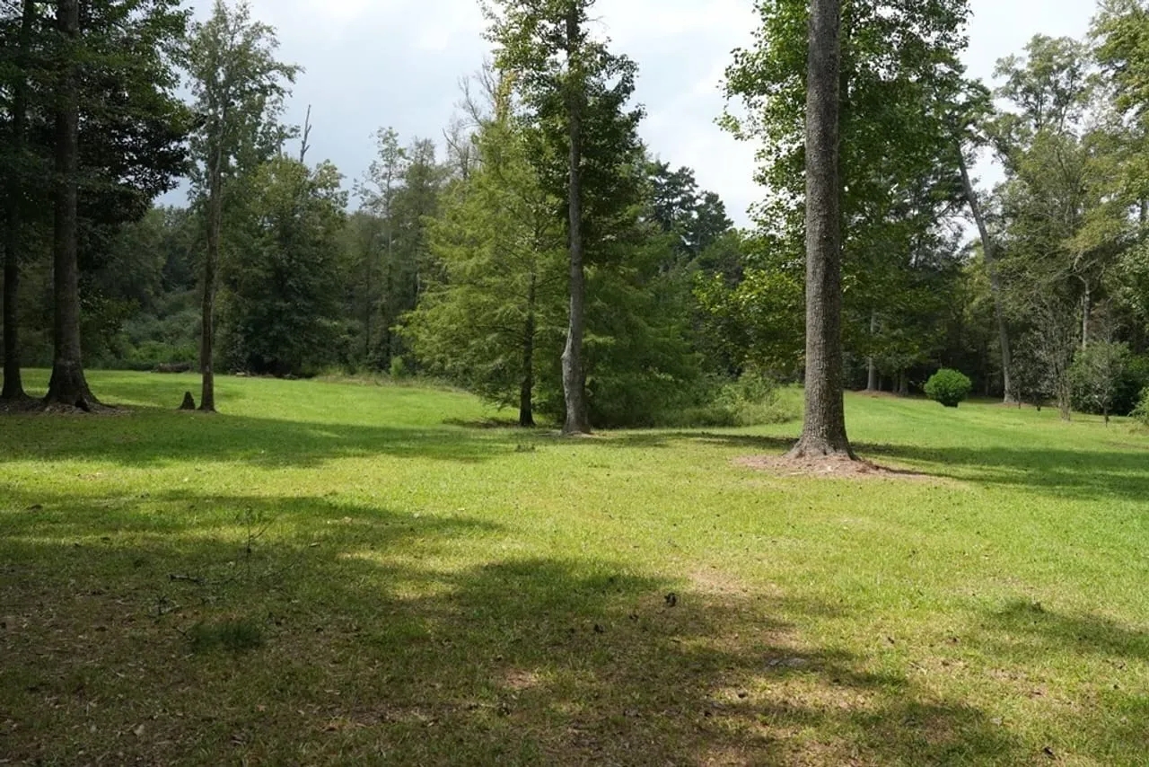 34 Acres Waterfront Property South Mississippi with Cabin Hunting