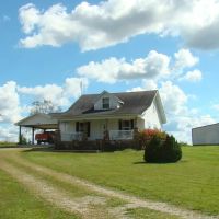 193 Acres Joins Mark Twain National Forest Springs Fenced Hayfields 4 Bed 1Bath Home Shop