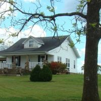 193 Acres Joins Mark Twain National Forest Springs Fenced Hayfields 4 Bed 1Bath Home Shop images 2