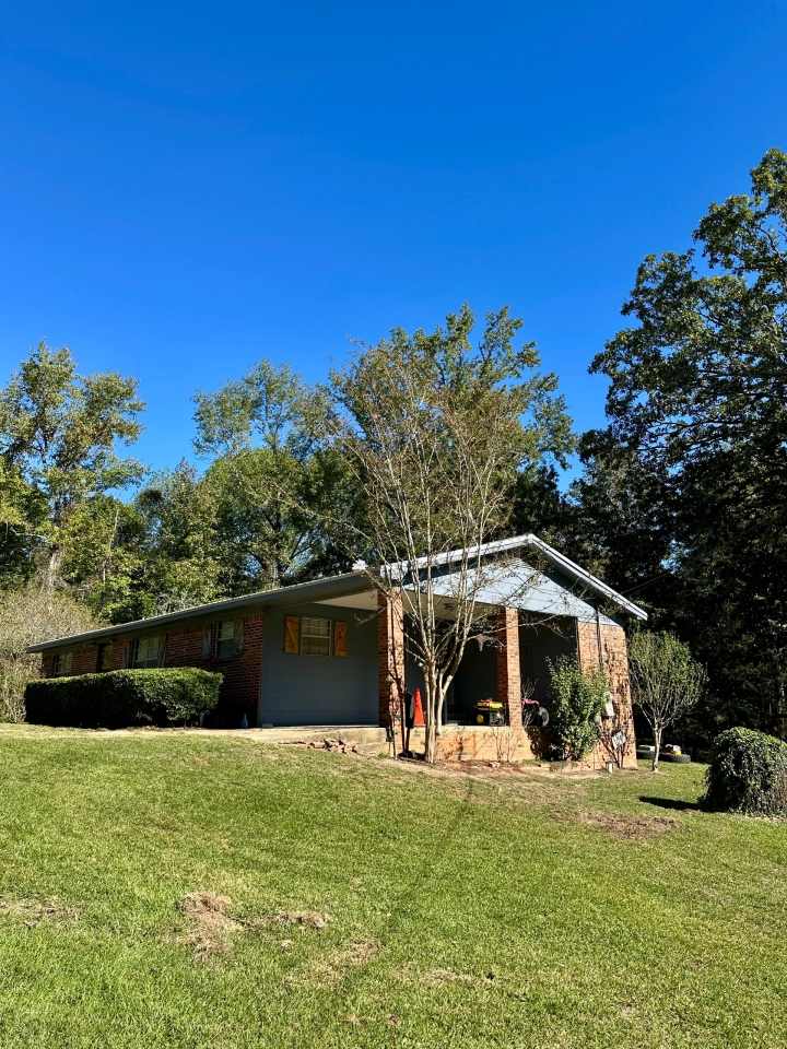 9 Acres with a Home in Attala County MS Hunting Land for Sale