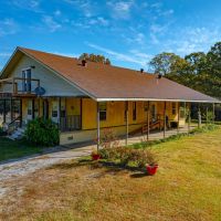 5 Bedrooms 4.5 Bath Over 5 437 under roof 57 - Acres Pond Cave City Arkansas
