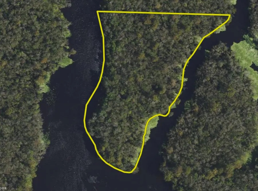 Property Bordering the Cape Fear River Wetlands Game Land Hunting