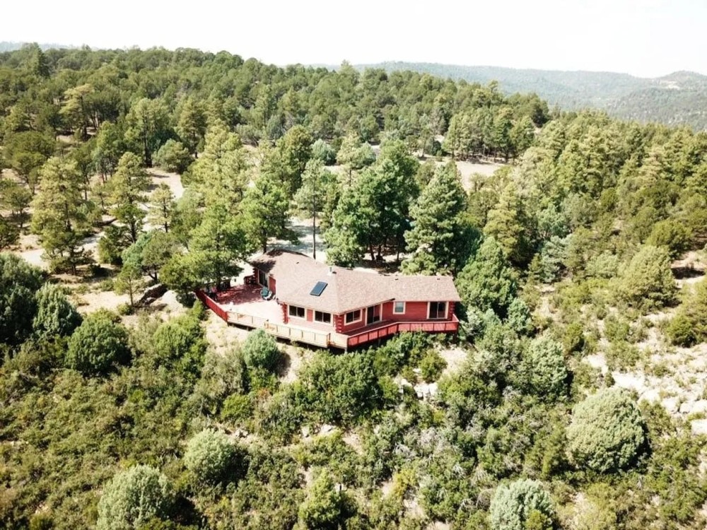 B52 Santa Fe Trail Ranch Cabin featured image