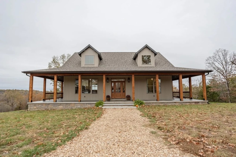 152 Acres and New Home On Bull Shoals Lake featured image