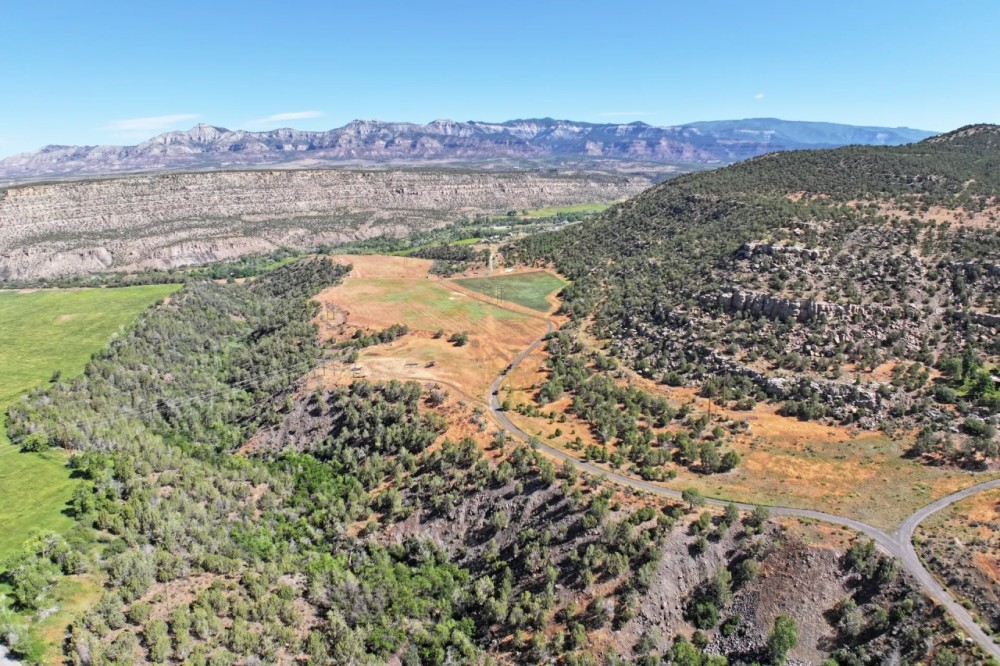 Acreage with Irrigation In Mesa Colorado featured image