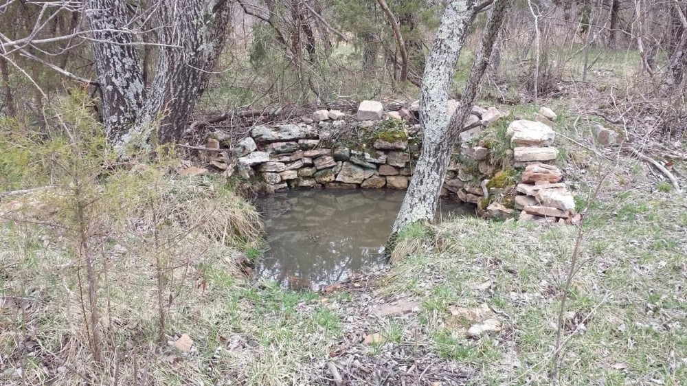 190 Acres Pastures Woods Ponds Spring Fenced Texas Shannon County featured image