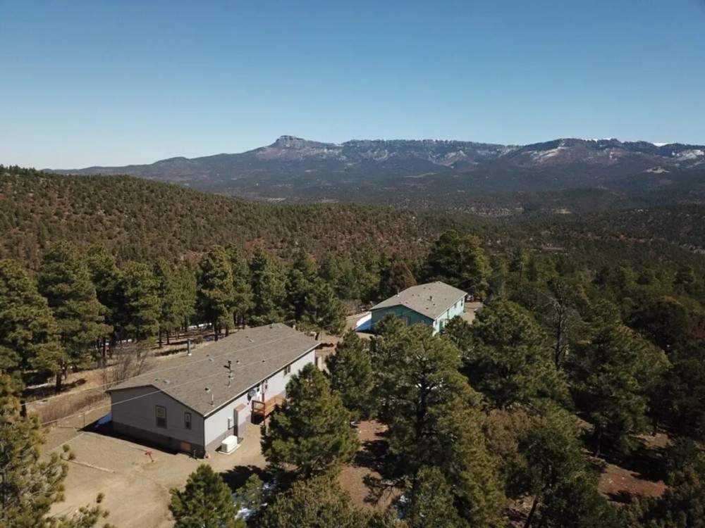 B85 Santa Fe Trail Ranch With 2 Homes featured image