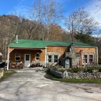 7378 N Chandler Rd