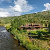 River s Edge Lodge at Elk Creek Ranch