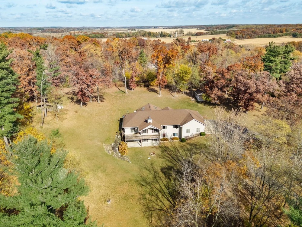 5 Bedroom 3 Bath Ranch Home on 10 Acres Oxford WI featured image