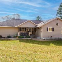 5 Bedroom 3 Bath Ranch Home on 10 Acres Oxford WI images 5