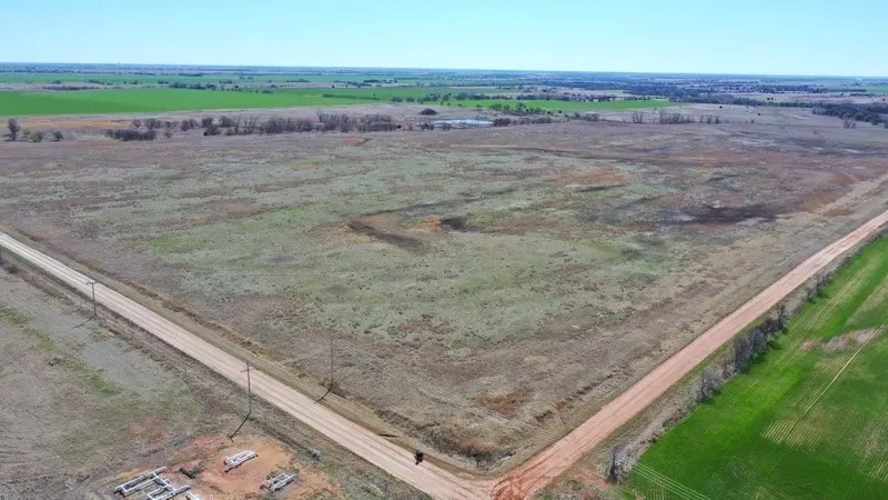 5 18 Auction 320 Acres Offered in 2 Tracts featured image