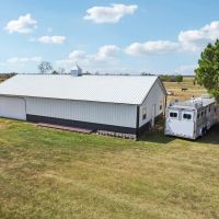 Beautiful Country Home on 10 Sprawling Acres images 5