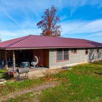 3 Bed 2 Bath Home on 46 - Acre working cattle farm Melbourne Arkansas images 2