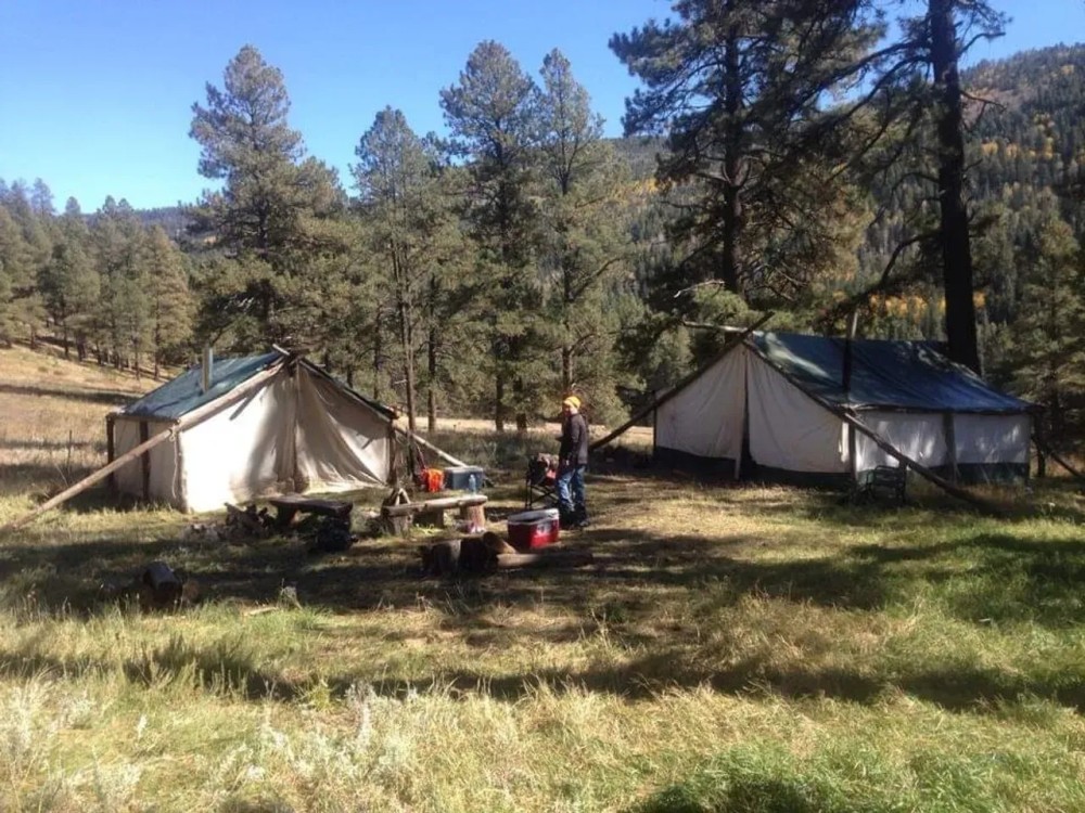 Southern Colorado Outfitting Business NO DEEDED LAND featured image