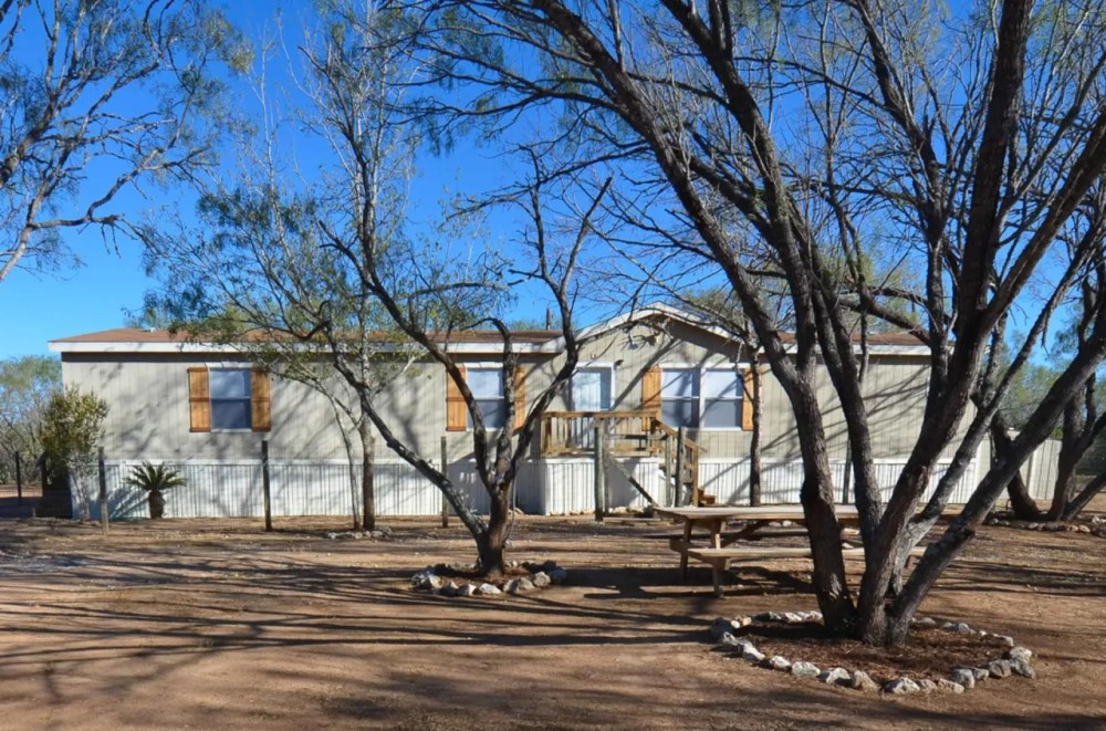 Frio County Singer Ranch SE of Devine featured image