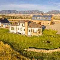The SxS Ranch Estate images 3