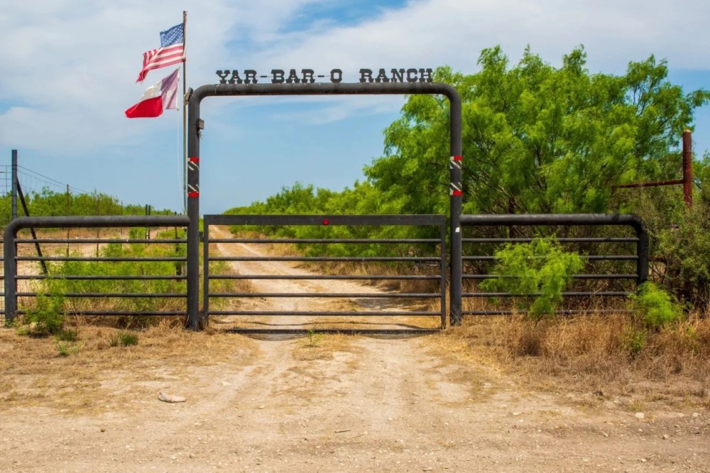 Yar-Bar-O Ranch featured image