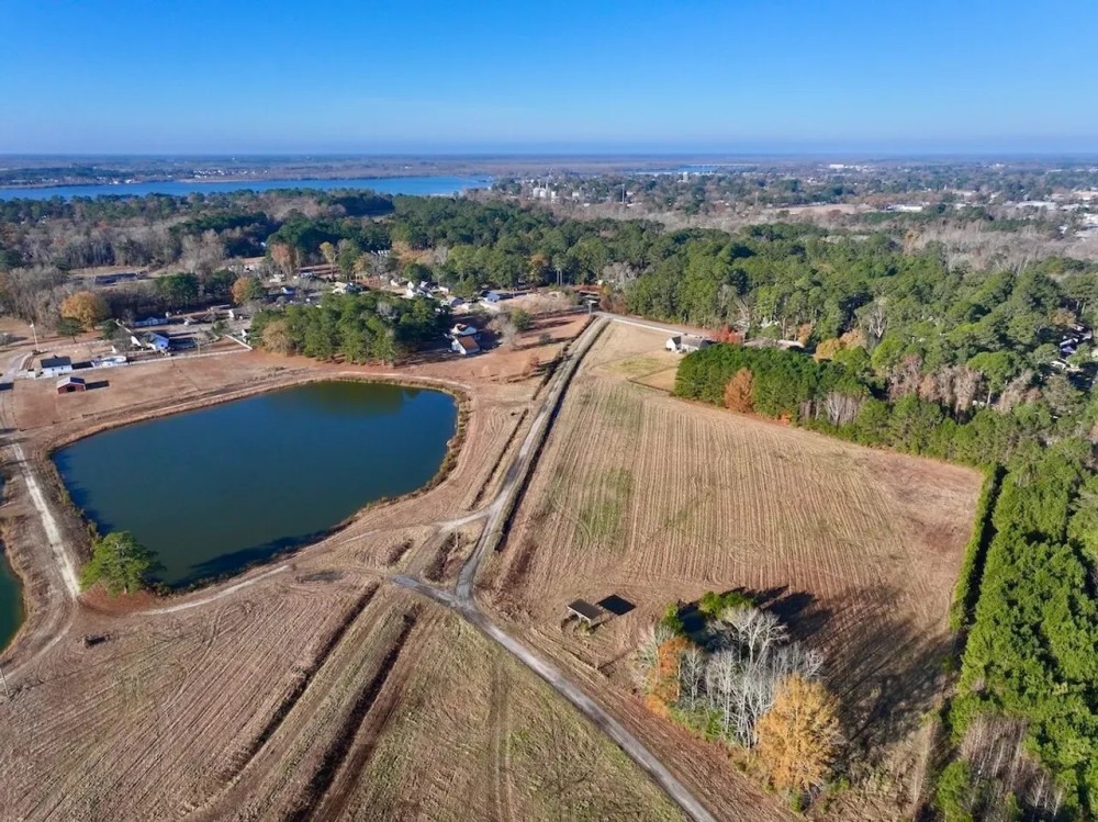 16 acres of Pastureland with a Large Pond For Sale just outside Washington City Limits in Beaufort County NC featured image