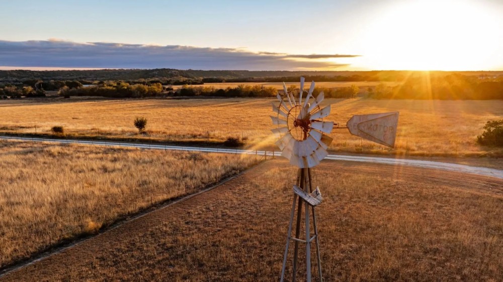 CEDAR RIDGE RANCH 247 Acres featured image