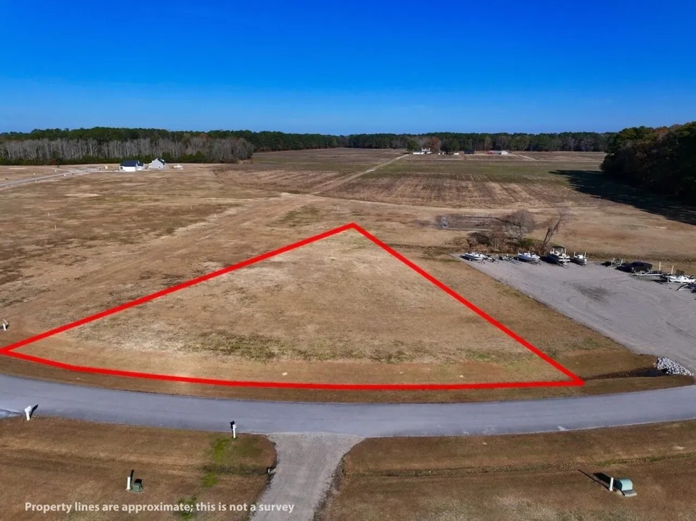 1.06 acres of Residential Land For Sale in Beaufort County NC featured image