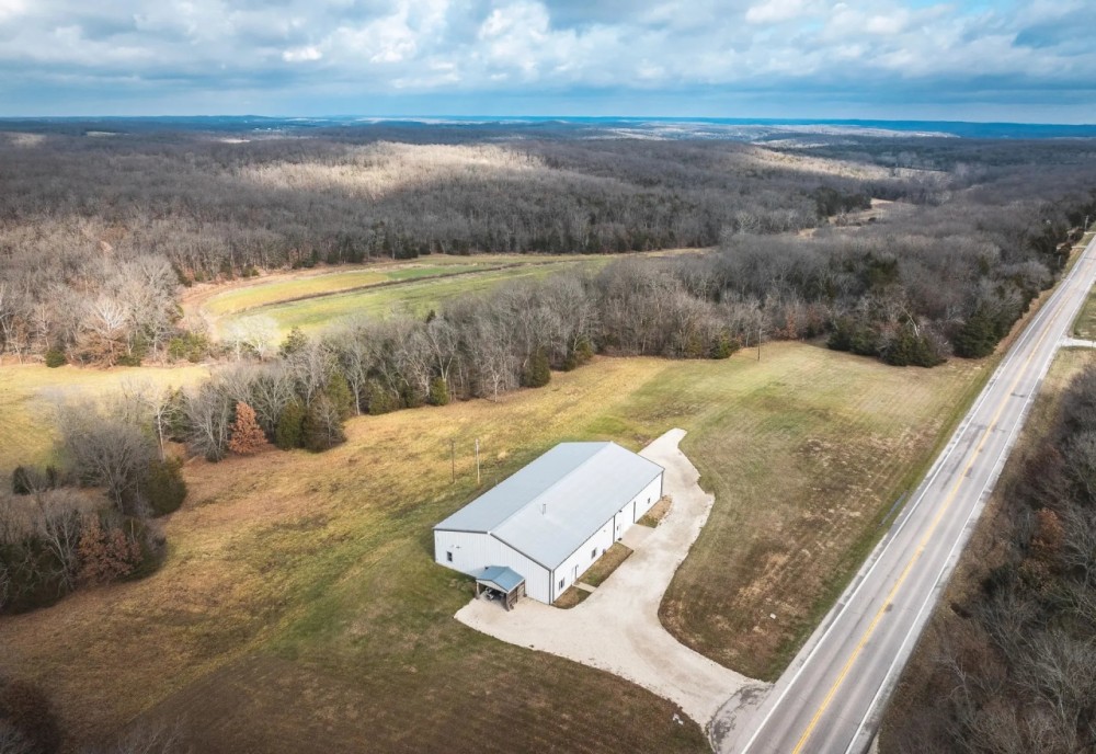 3505 Highway 50 East Linn MO featured image