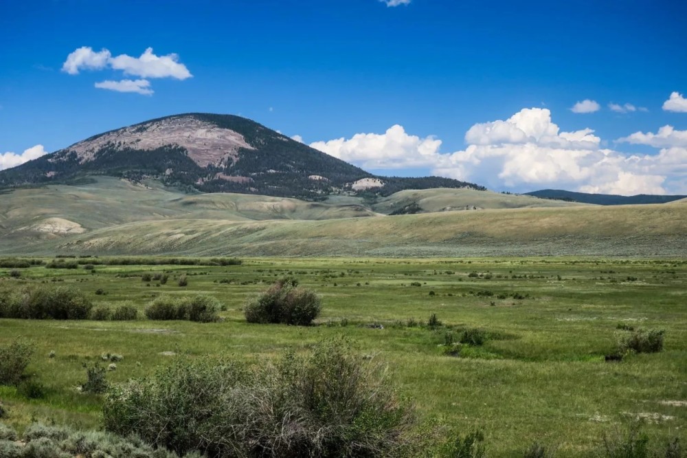 Hot Springs Creek Ranch featured image