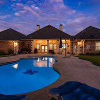 Luxury Horse Ranch with Lighted Roping Arena images 4