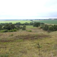 Hilltop views with oak trees electricity water well images 2