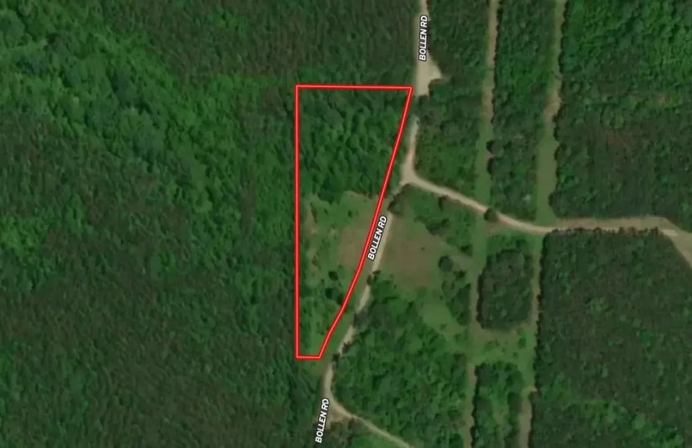 Privacy Abounds on This 2 - Acres featured image