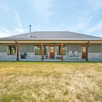 128ac Coastal Field Multiple Wells New Residence images 4