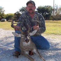 Trophy Hunts for the Serious Whitetail Hunter (180 inches & up)