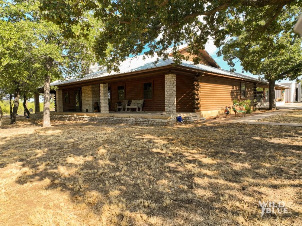 28.17 Acres Home 318 Hwy 101 Eastland TX 76448 featured image